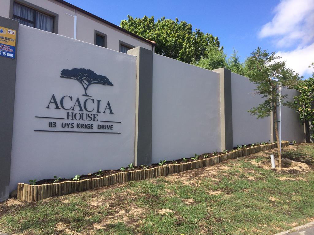 Acacia House